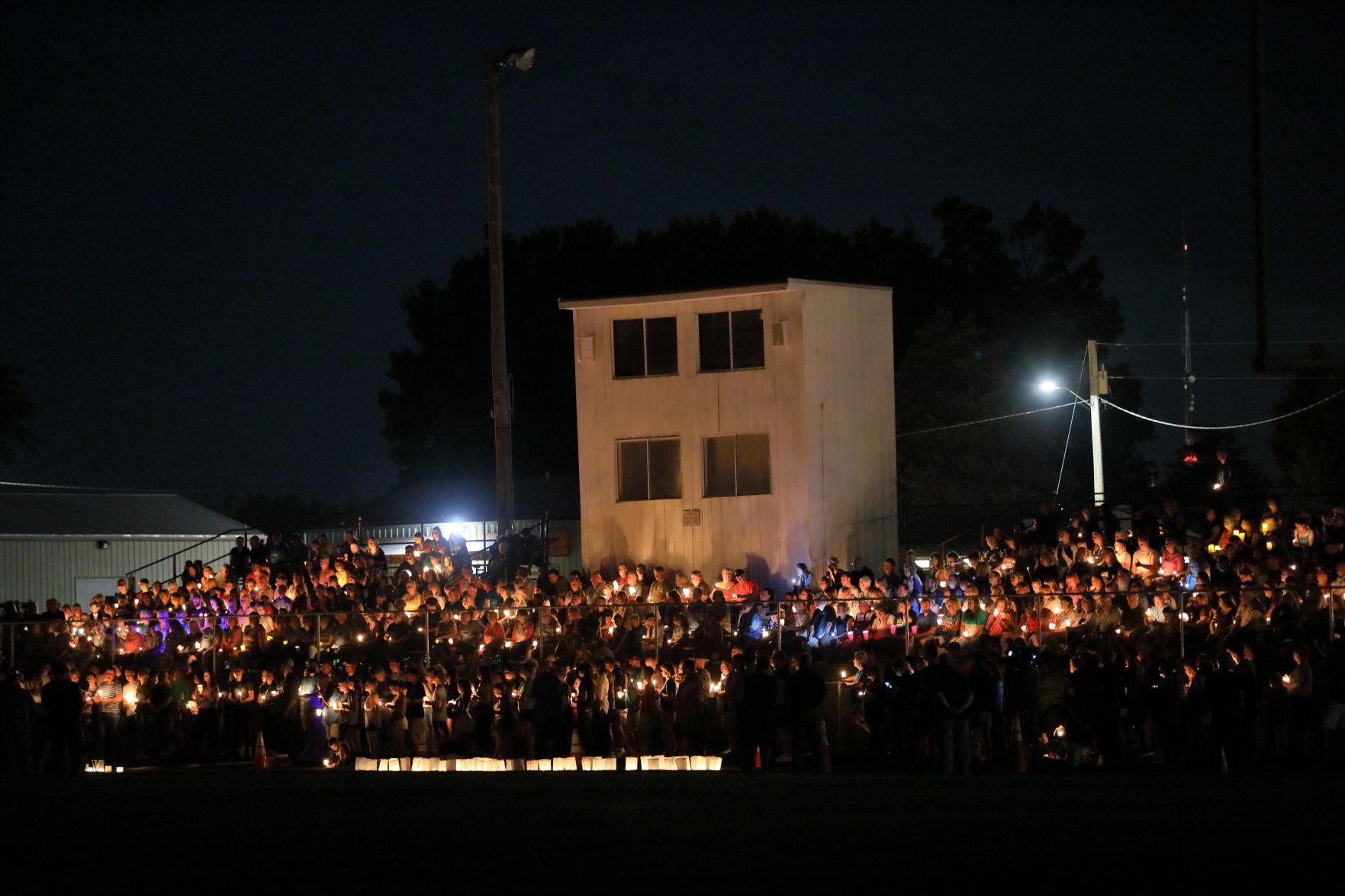 Waterloo community holds candlelight vigil for Trooper Nick Hopkins